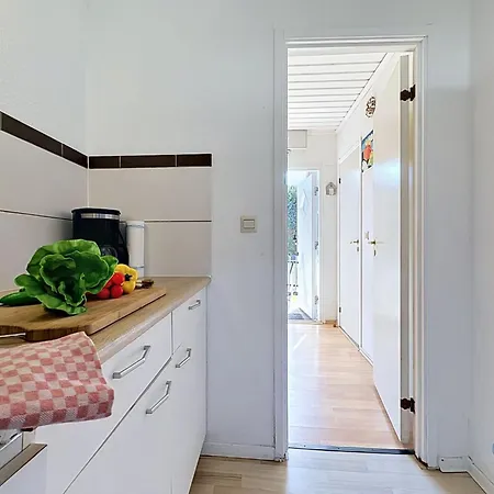 Gabi-1 By Interhome Apartman Wiek auf Rügen